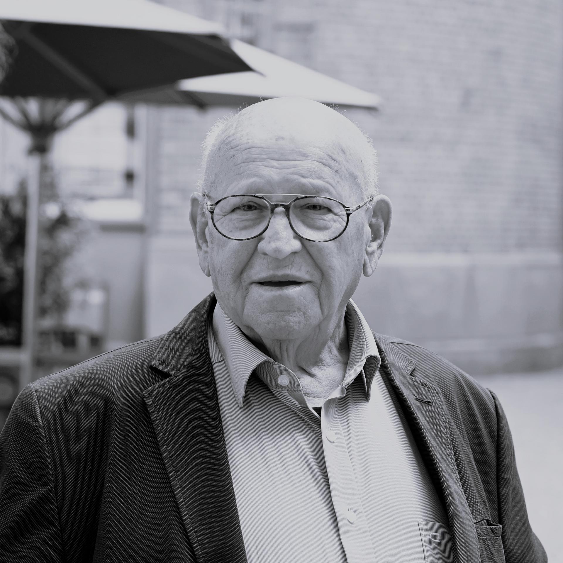 Eckhard Seeber